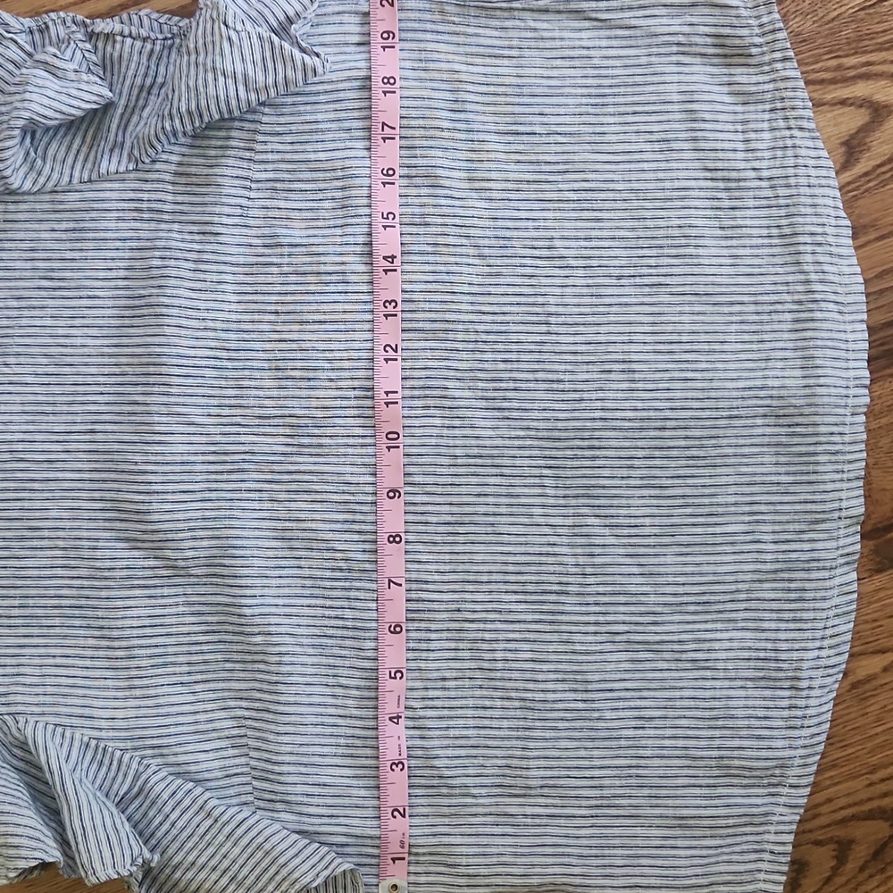 J. Crew Blue Denim With Flutter Sleeves Top Womens 10 - Picture 5 of 6